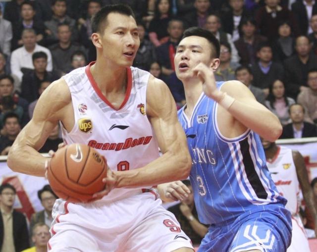 嵌入钱包与 嵌入钱包与